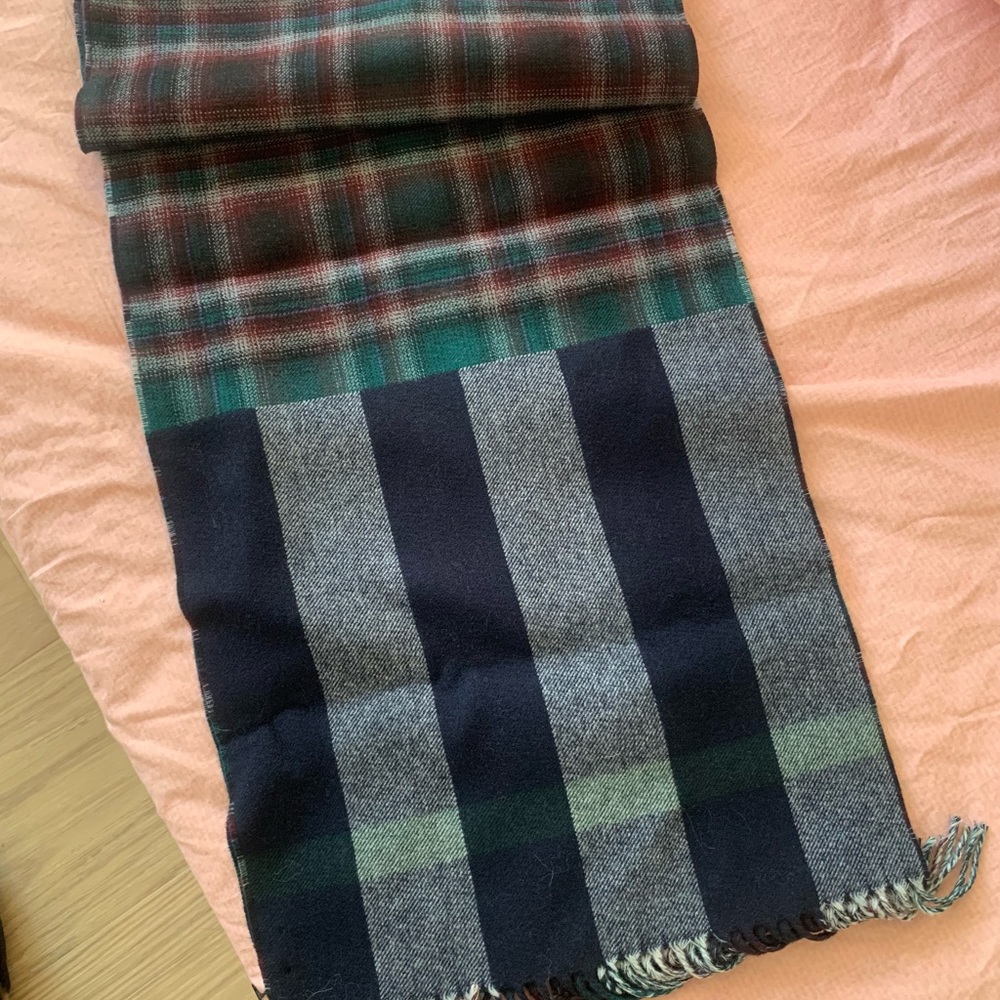 NWT AUTHENTIC Bur Burberry Reversible Colour Check Wool Scarf  168x30cm $430 - Picture 3 of 7